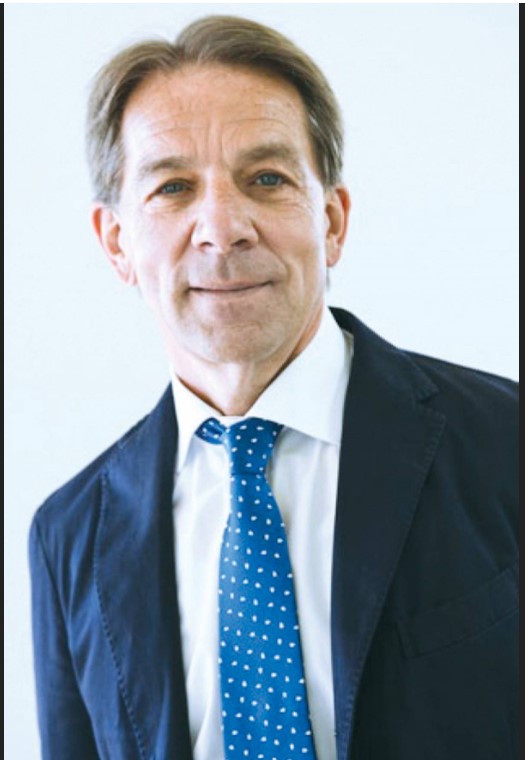 Dr. Reimar Banis, MD, Developer of Psychosomatic Energetics Therapy